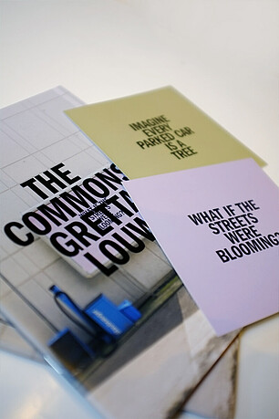 louw_the-commons_catalogue-sticker_20_01