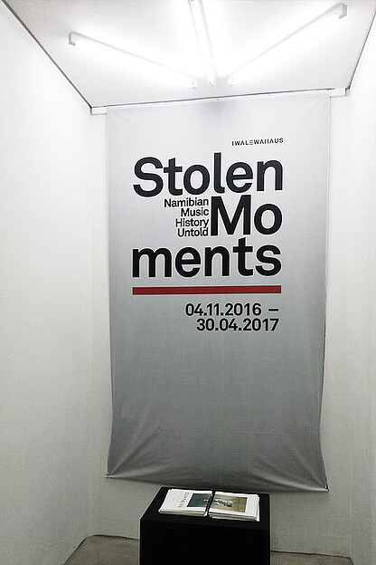 iwalewahaus_stolen-moments_2016_exhibition_p_04
